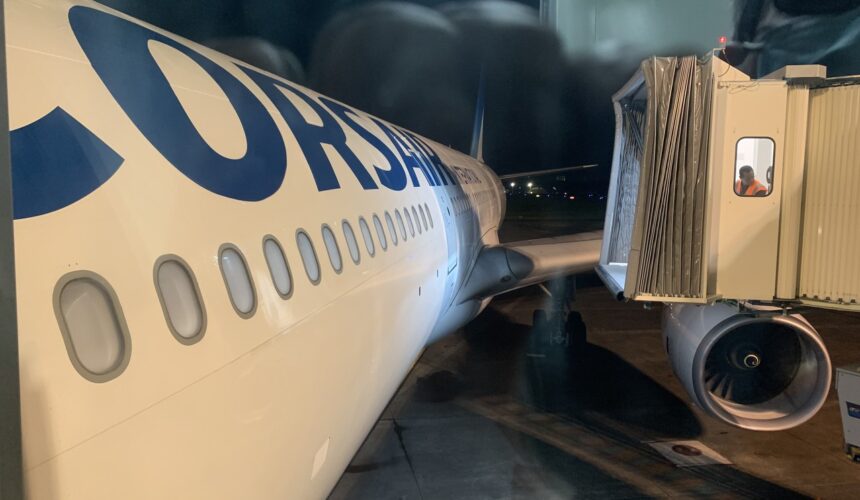 Arrivée vol corsair aéroport Guadeloupe pôle Caraïbes
