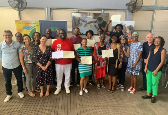 Remise ce vendredi 24 février 2024 au Creps des Antilles et de la Guyane aux Abymes, des certificats professionnels de la jeunesse, de l’éducation populaire et du sport (CPJEPS) aux agents intervenant dans les communes et EPCI. Photo : FB DRAJES Guadeloupe