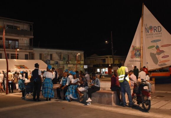 Morne-à-l'Eau, 24 février 2026 : lancement des soirées touristiques du Nord Grande-Terre. Au programme : canot, producteurs et quadrille... mais peu de touristes. Photo : Ville de Morne à l'eau
