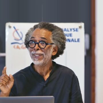 Fred Réno, politologue et professeur de science politique. DR