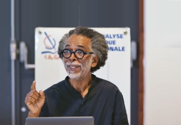 Fred Réno, politologue et professeur de science politique. DR