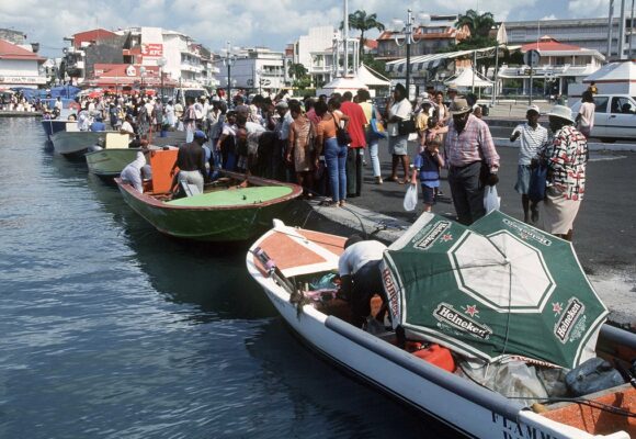 Photo d’illustration. Arrivée de pêcheurs sur les quais à Pointe-à-Pitre. Deya / Sipa